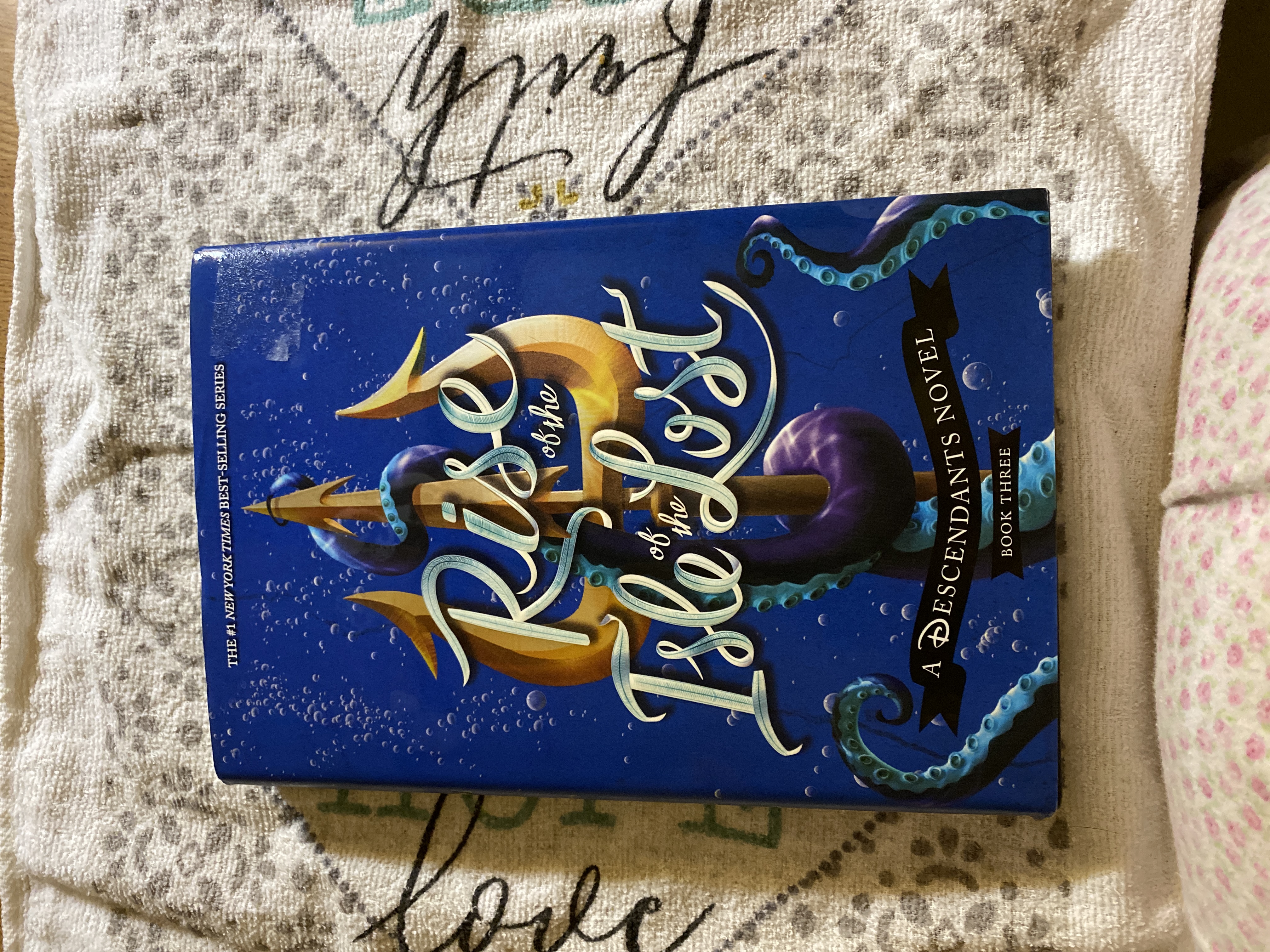 Rise of the Isle of the Lost (a Descendants Novel)