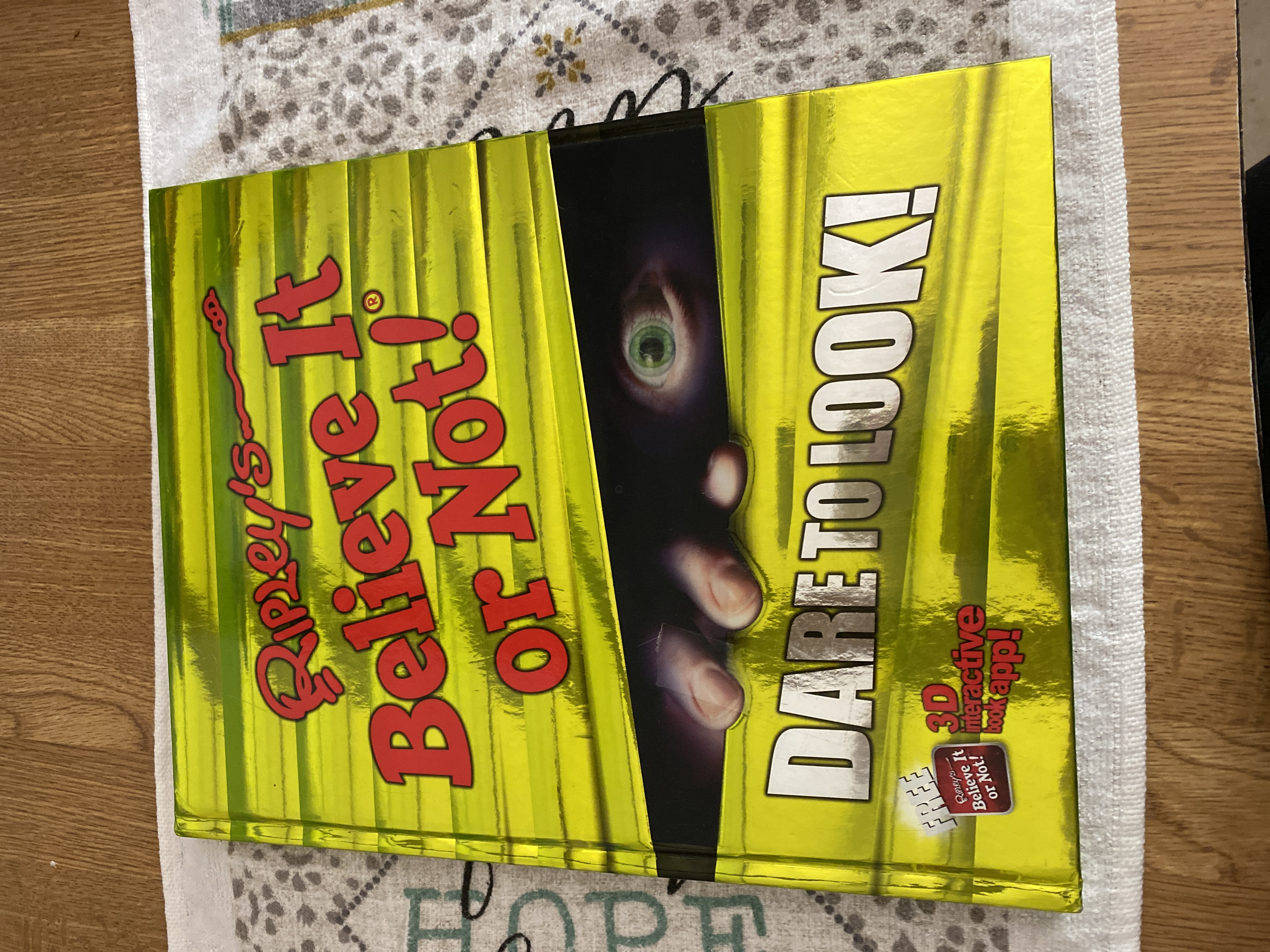 Ripley's Believe It or Not! Dare to Look!