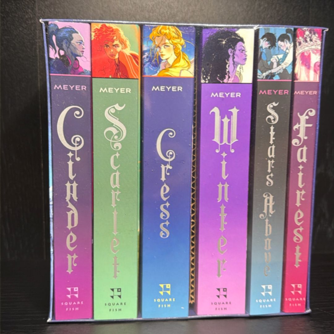 The Lunar Chronicles Boxed Set: Cinder, Scarlet, Cress, Fairest, Stars above, Winter