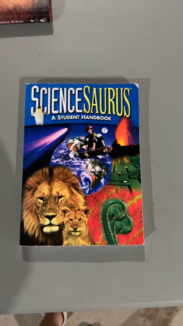 Sciencessaurus