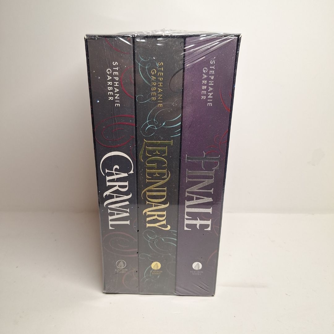 Caraval Paperback Boxed Set