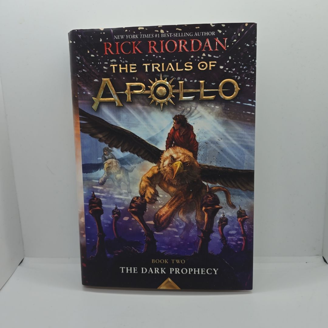 Trials of Apollo, the Book Two the Dark Prophecy (Trials of Apollo, the Book Two)