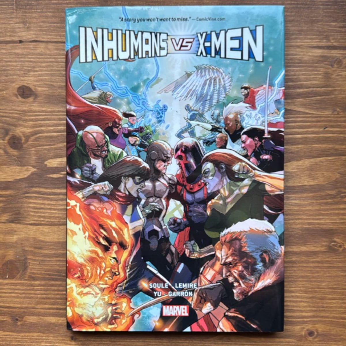 Inhumans vs. X-Men by Charles Soule, Leinil Francis Yu