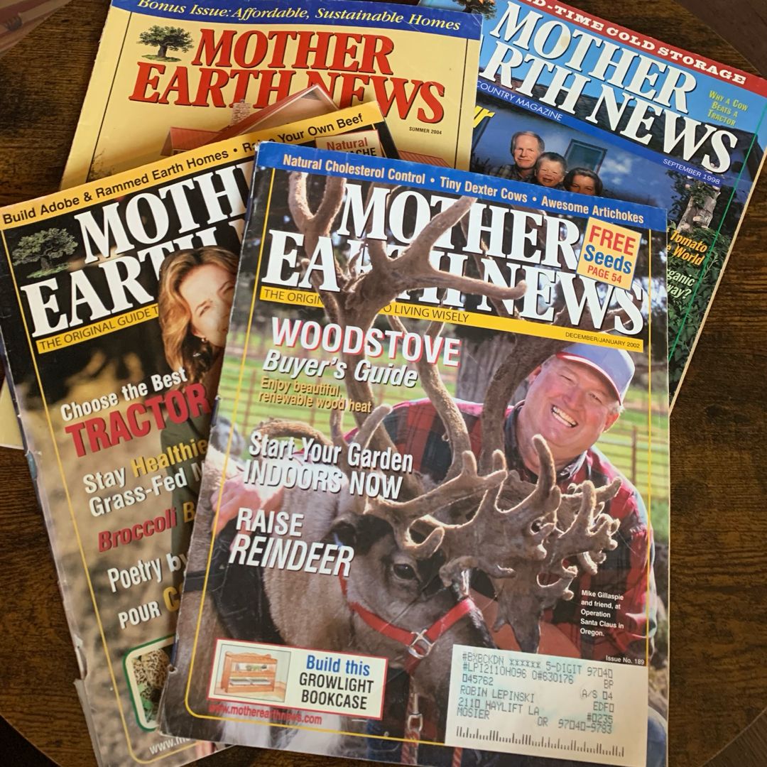 4 Mother Earth News Magazines from 1998-2004