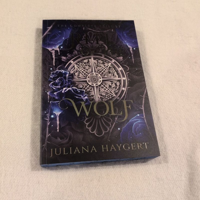 Rite Of The Wolf by Juliana Haygert , Paperback | Pangobooks