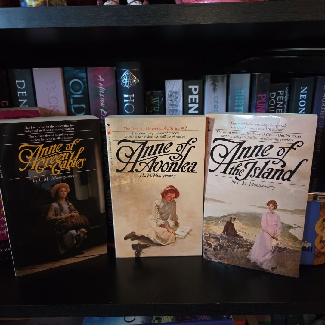 Anne of Green Gables Book Bundle (box set 1-3)