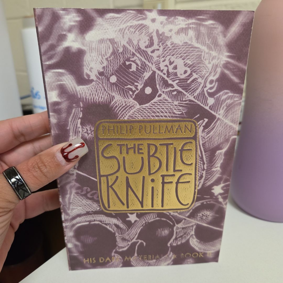 His Dark Materials: the Subtle Knife (Book 2)