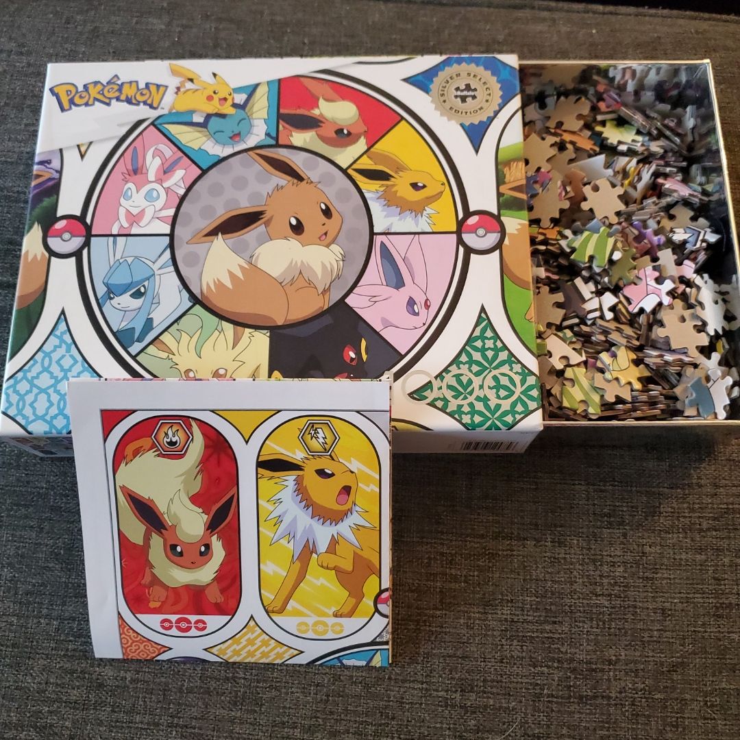 Pokemon Eevee Evolutions 1000 pc. Puzzle