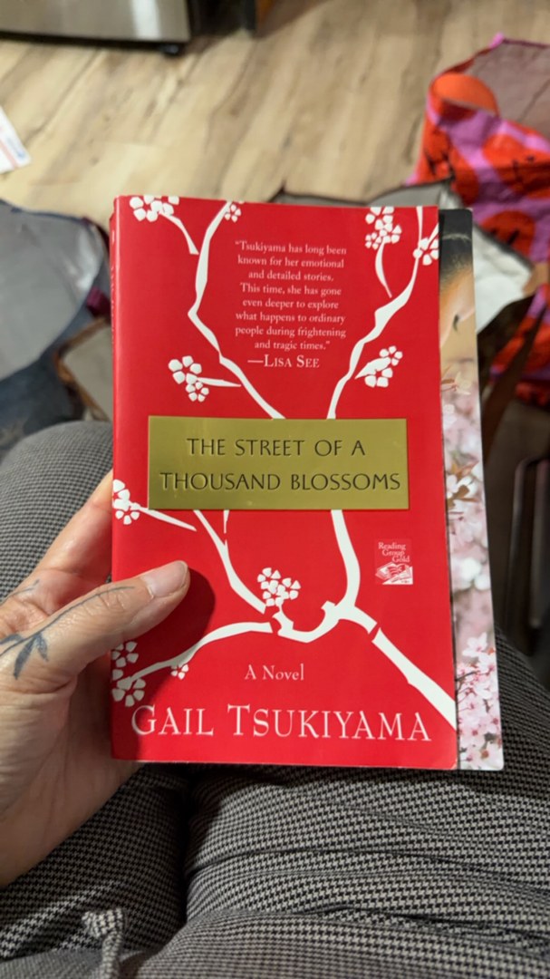 The Street of a Thousand Blossoms