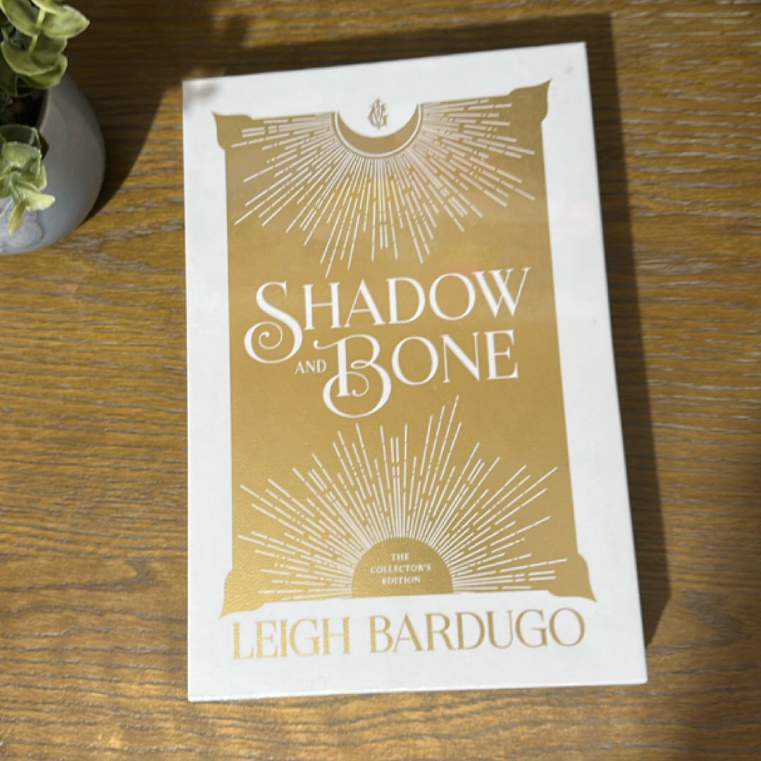 Shadow and Bone: the Collector's Edition