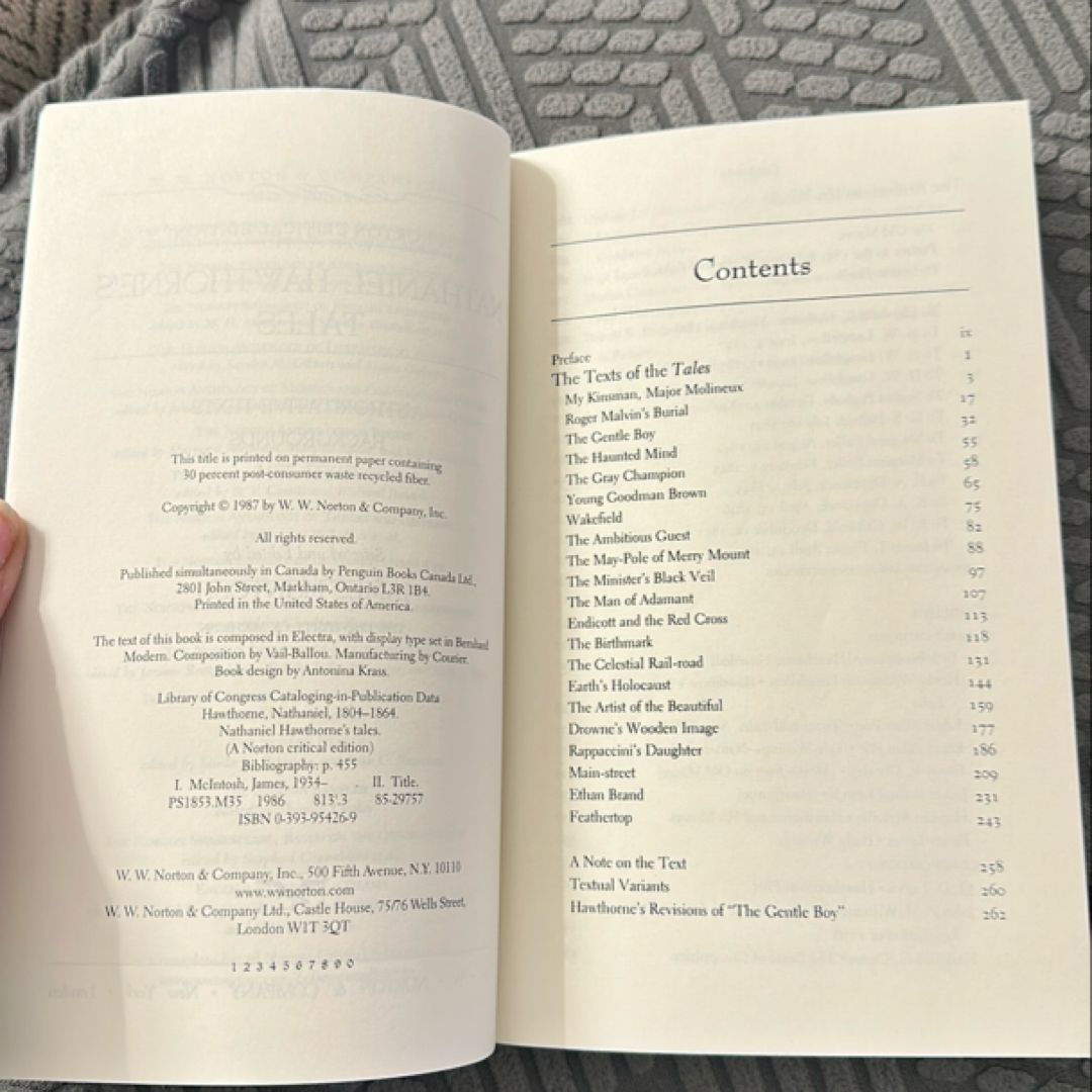 Nathaniel Hawthorne's Tales [Norton Critical Edition]