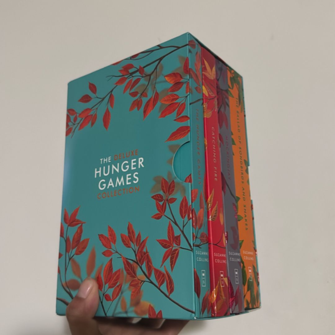 The Hunger Games Box Set (Deluxe Edition)