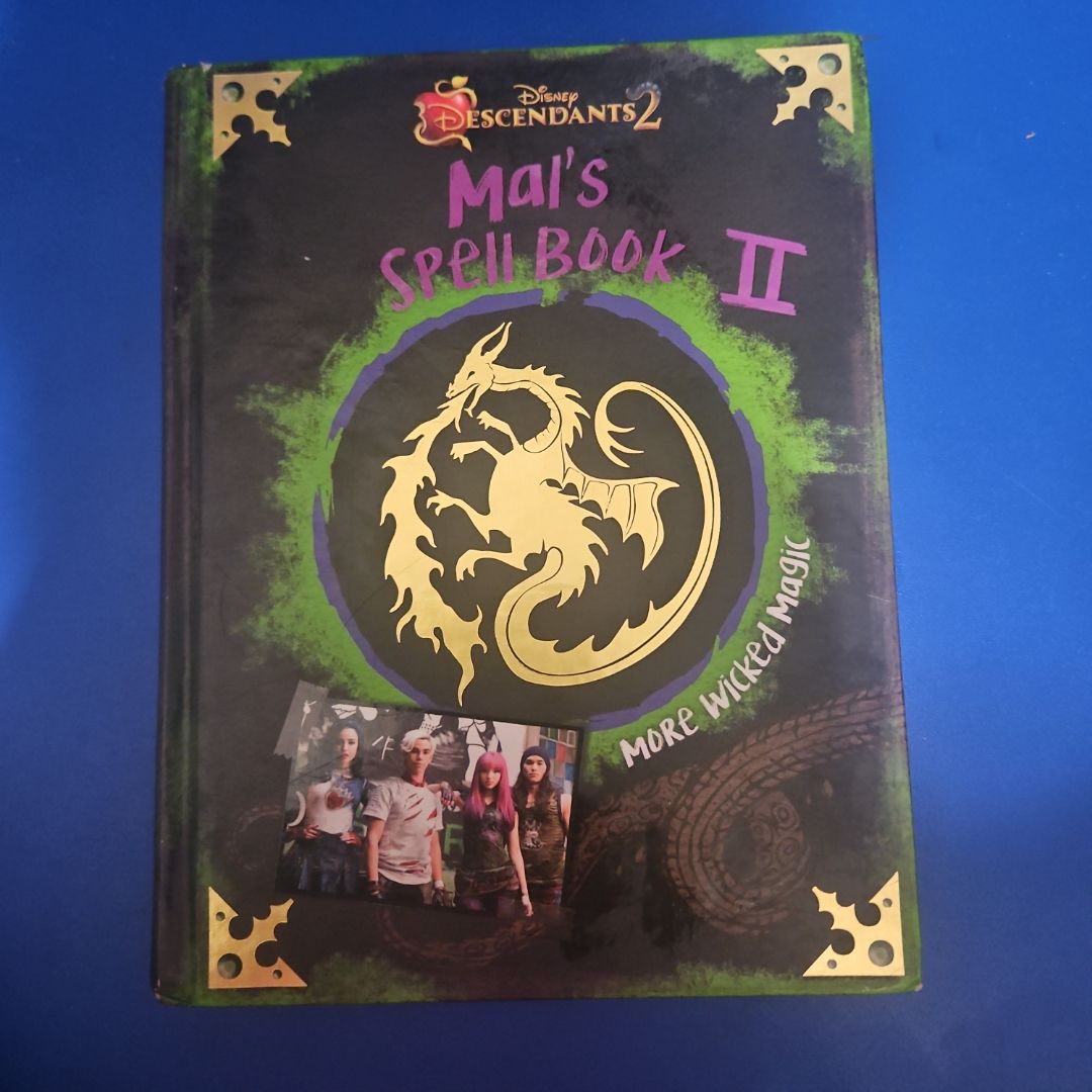 Descendants 2: Mal's Spell Book 2