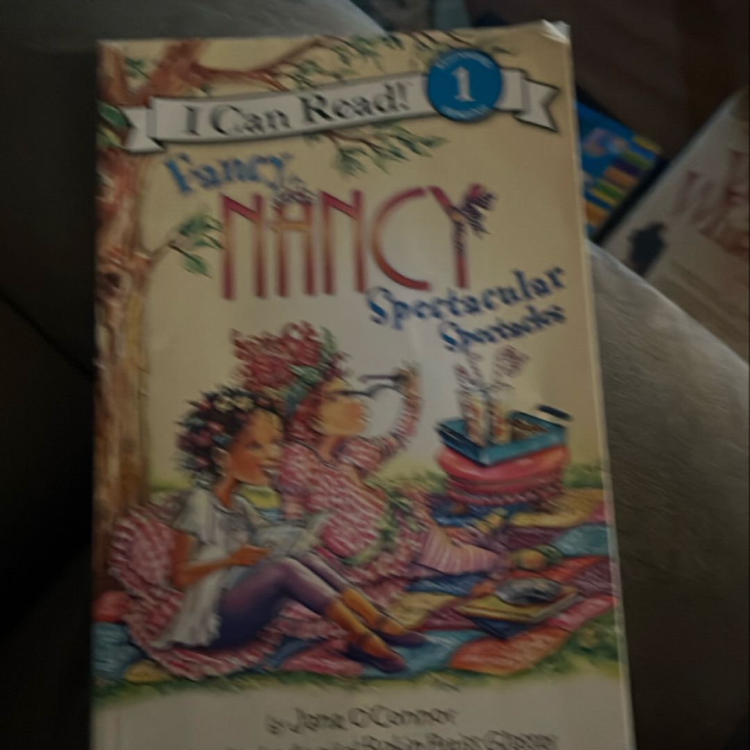 Fancy Nancy: Spectacular Spectacles