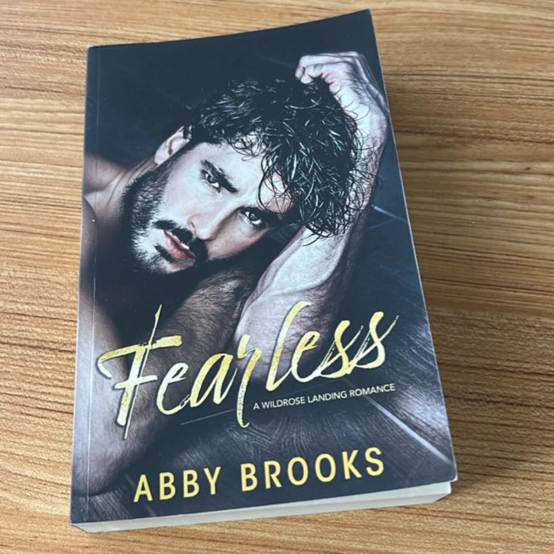 Fearless by Abby Brooks, Paperback | Pangobooks