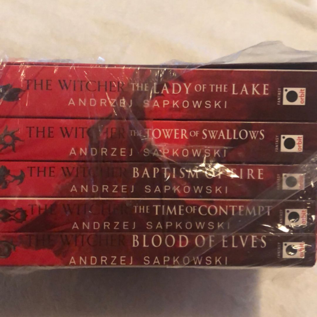 The Witcher Boxed Set: Blood of Elves, the Time of Contempt, Baptism of Fire, the Tower of Swallows, the Lady of the Lake