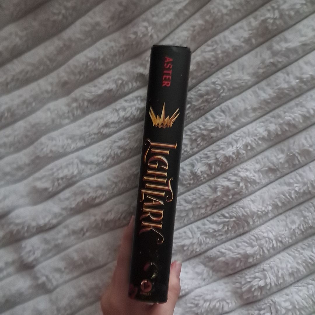 Lightlark (Book 1)