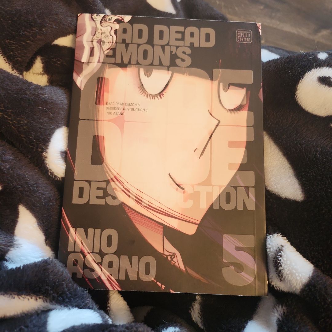 Dead Dead Demon's Dededede Destruction, Vol. 5