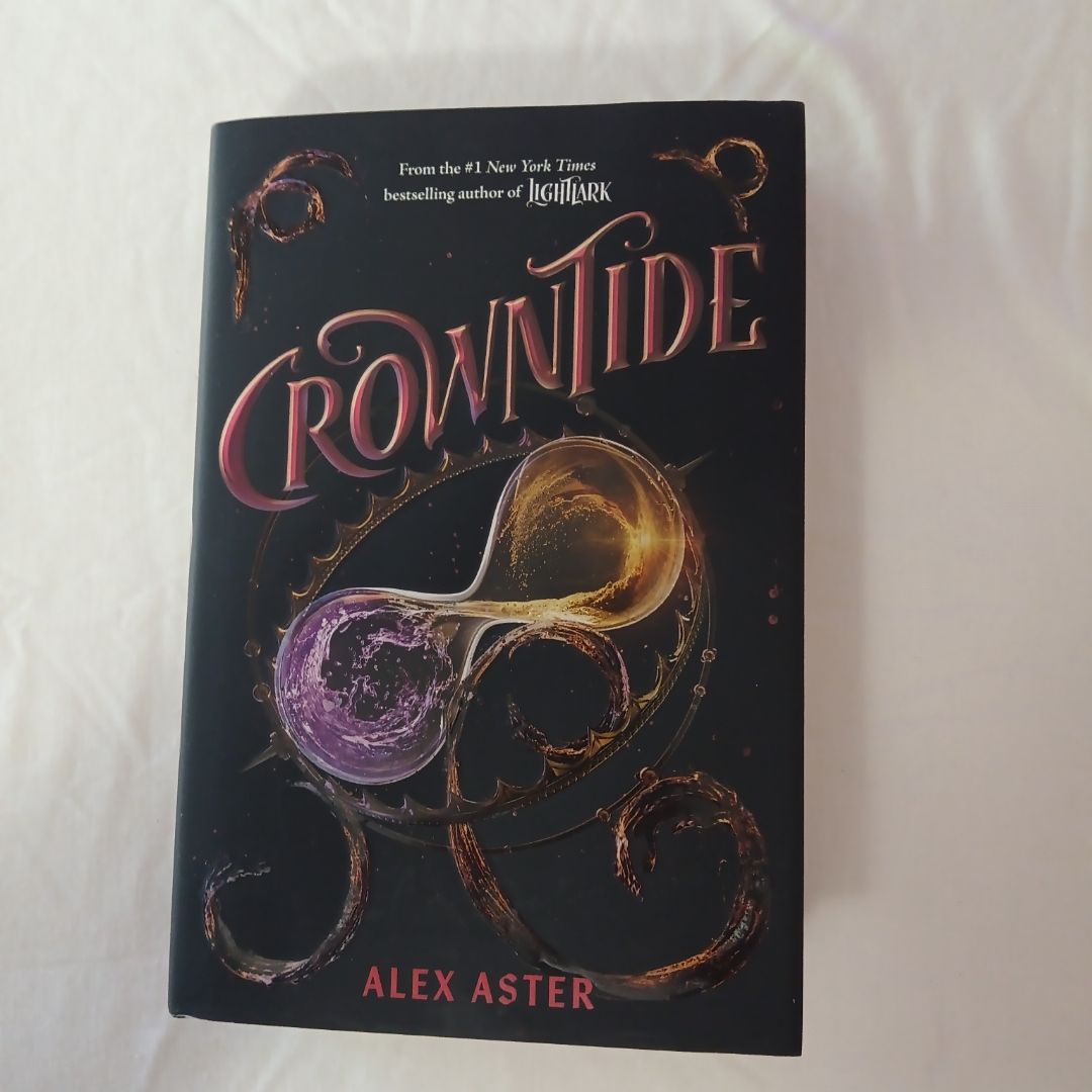 Crowntide (the Lightlark Saga Book 4)