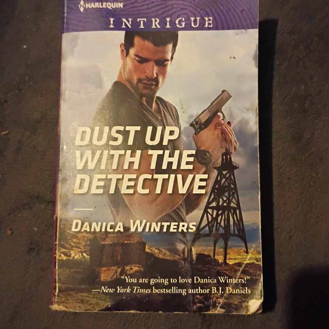 Dust up with the Detective