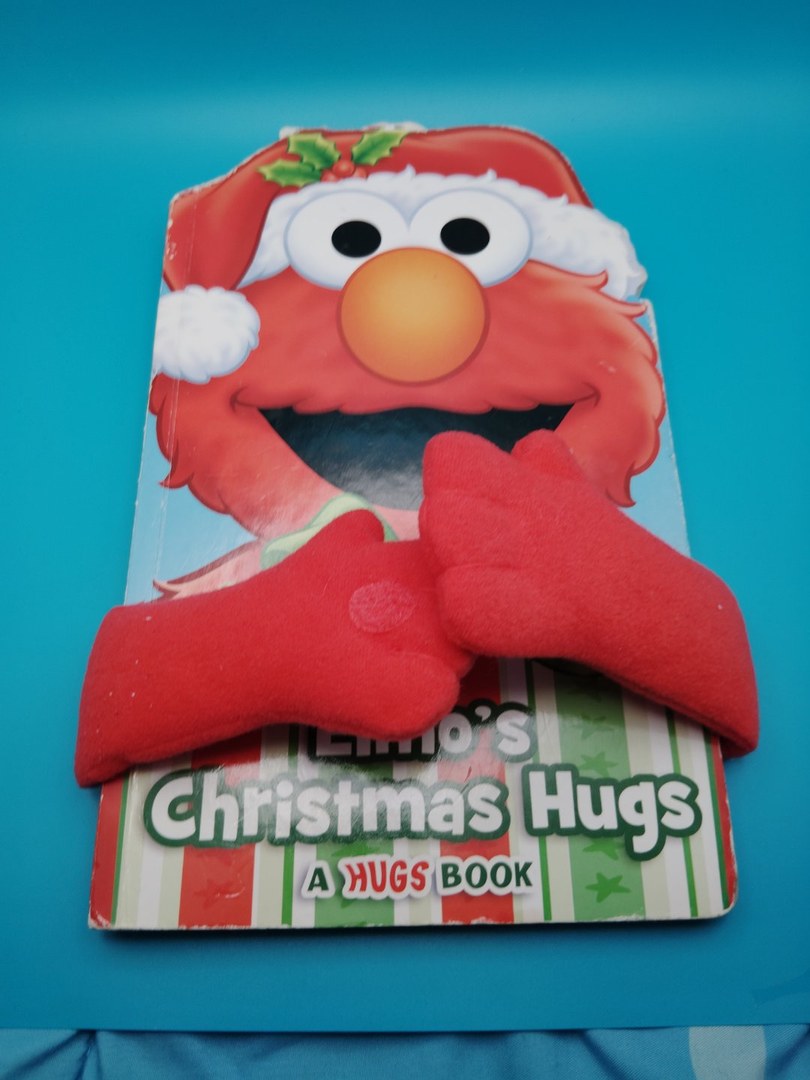 Elmo's Christmas Hugs