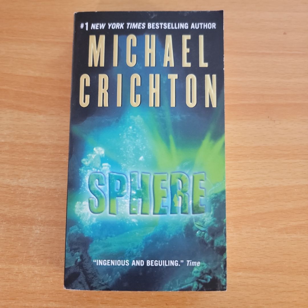 Sphere by Michael Crichton, Paperback | Pangobooks