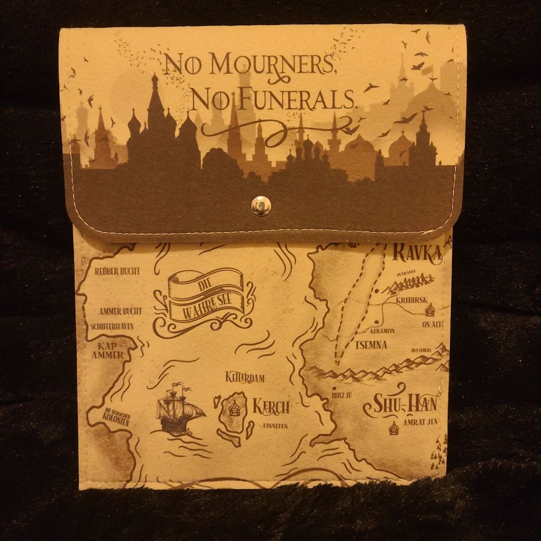 Six of Crows Book Sleeve