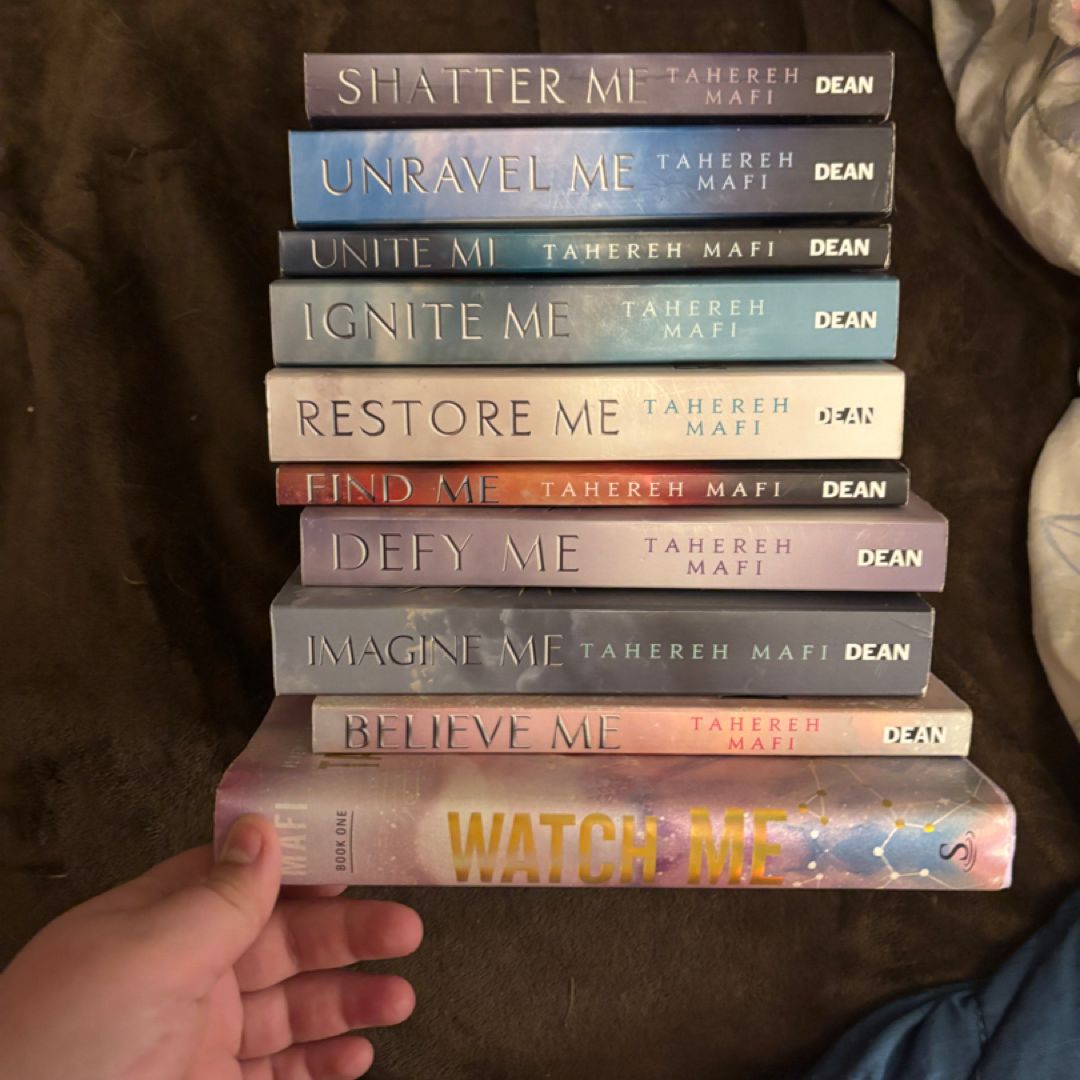 Shatter me series 