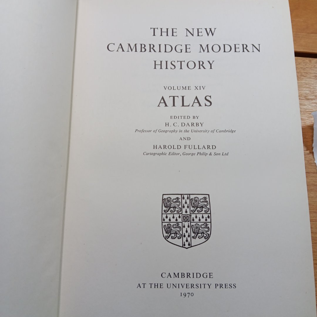 The New Cambridge Mondern History Atlas