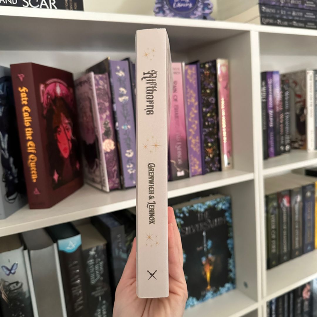 Riftborne by Parker Lennox; Bree Grenwich, Paperback | Pangobooks