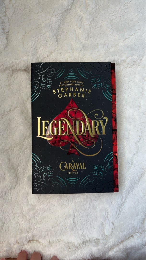 Caraval Paperback Boxed Set