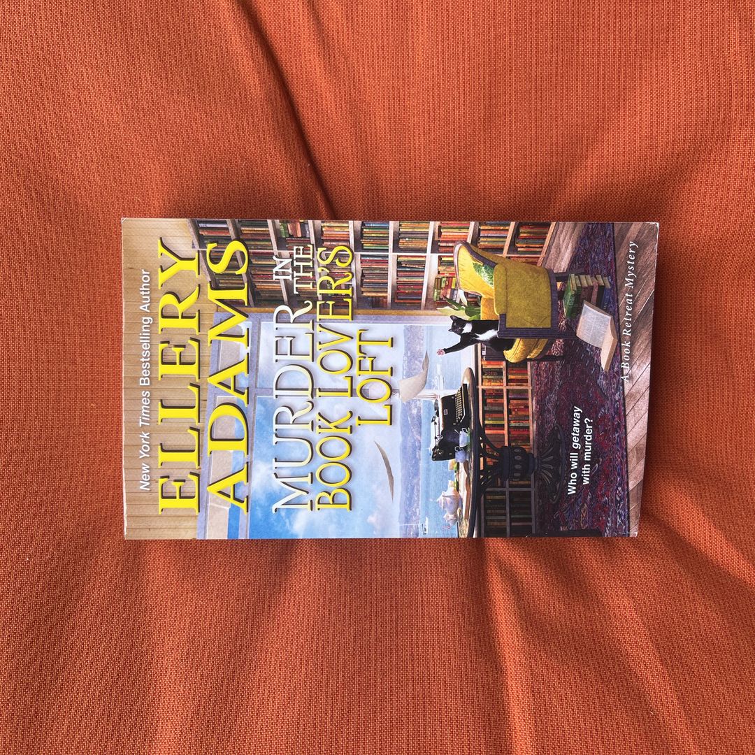 Murder in the Book Lover's Loft