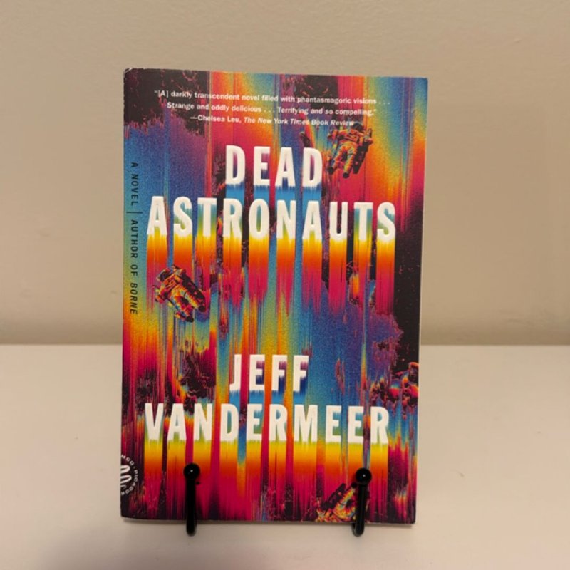 Dead Astronauts