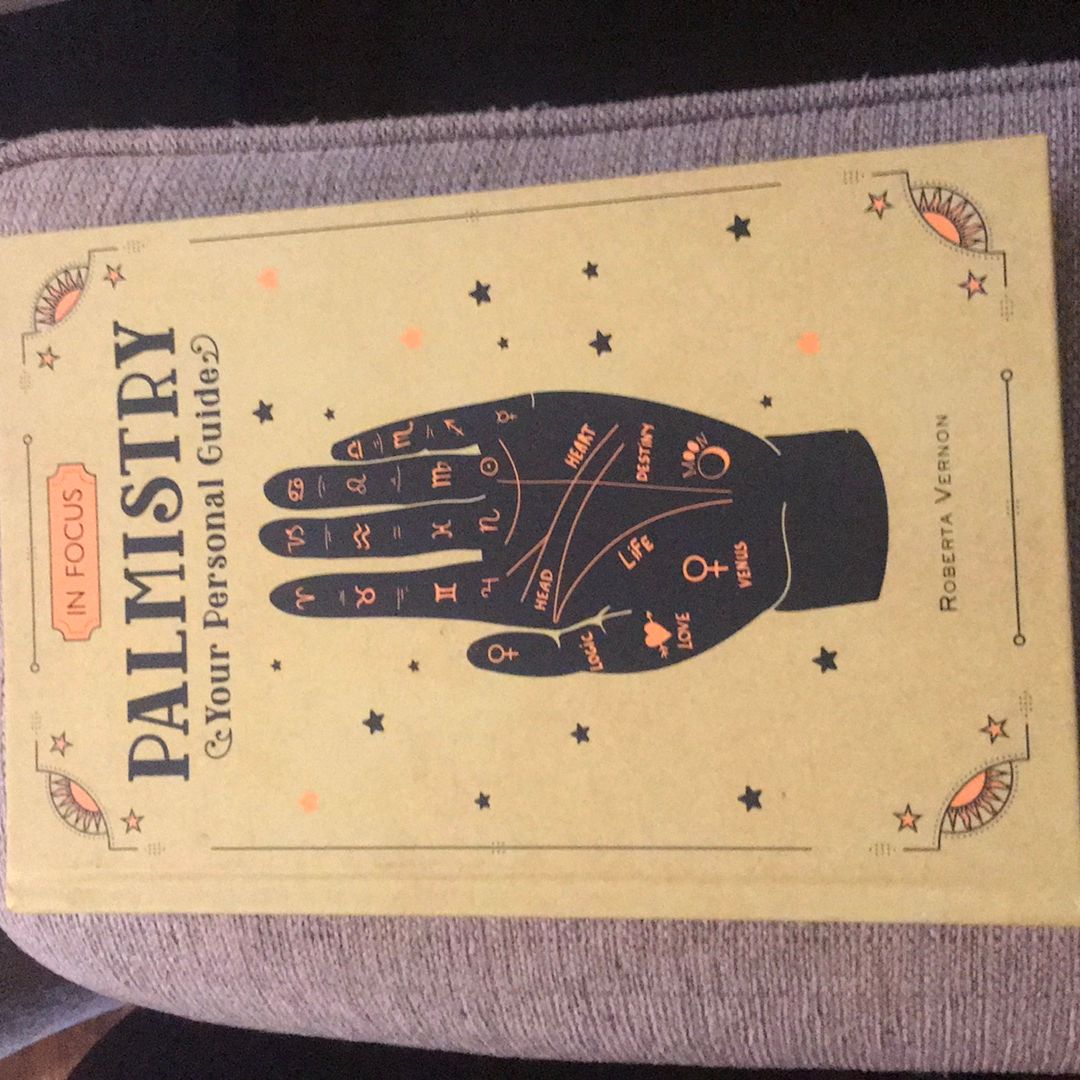 In Focus Palmistry