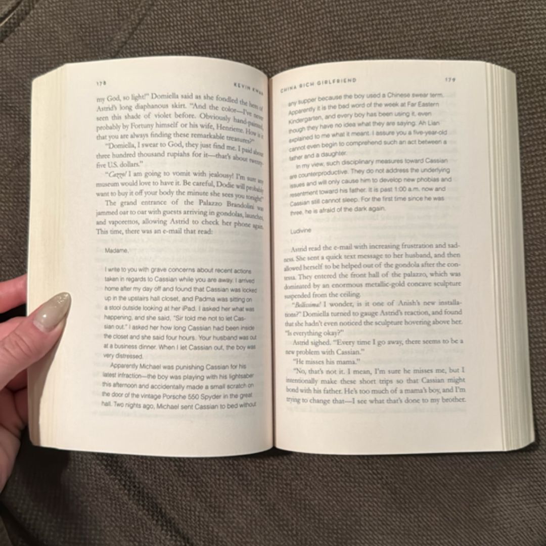 China Rich Girlfriend