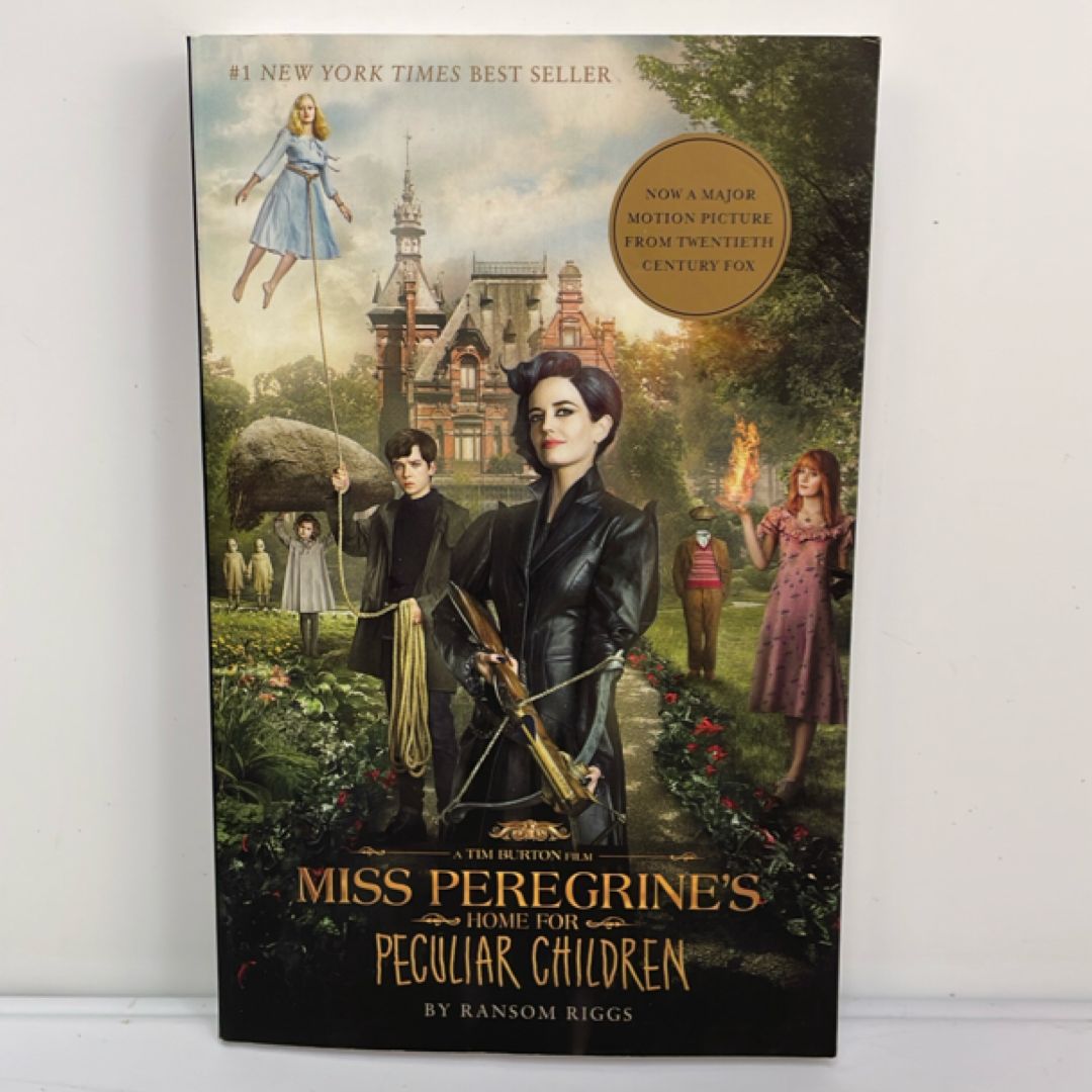 Miss Peregrine's Home for Peculiar Children (Movie Tie-In Edition)