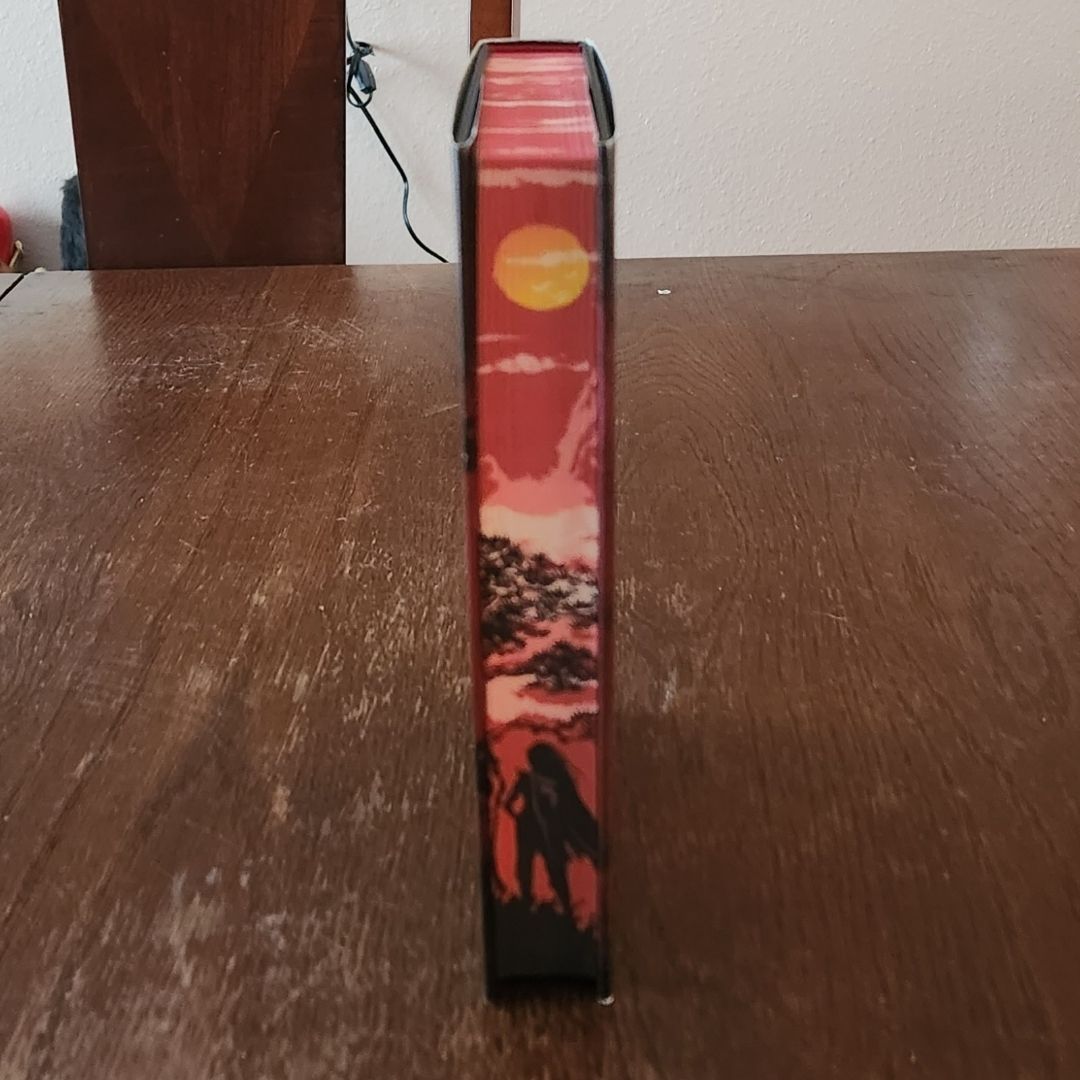 Five Broken Blades (Deluxe Limited Edition)