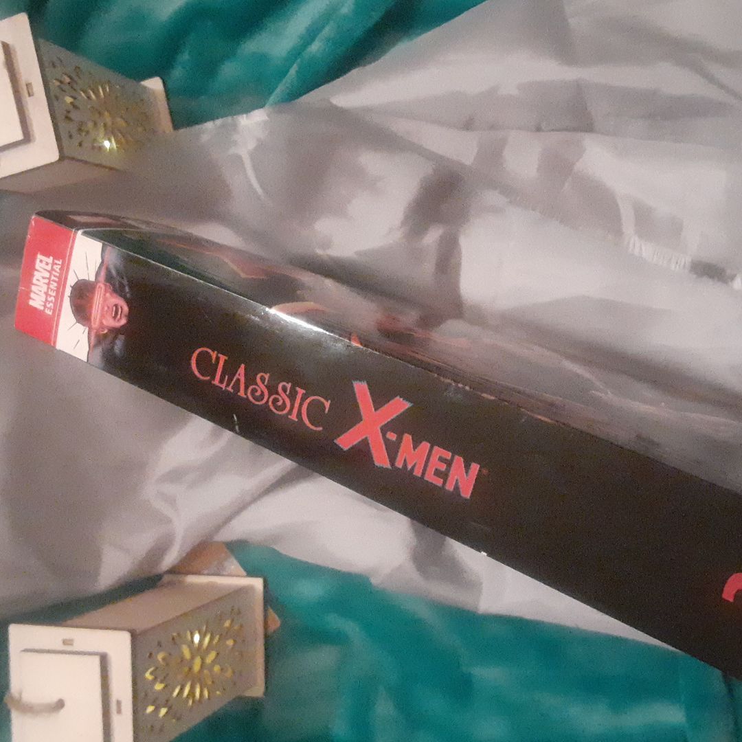Essential X-Men