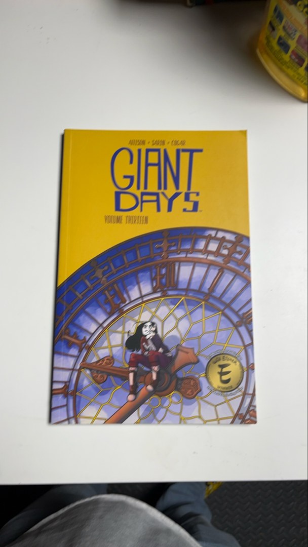 Giant Days Vol. 13