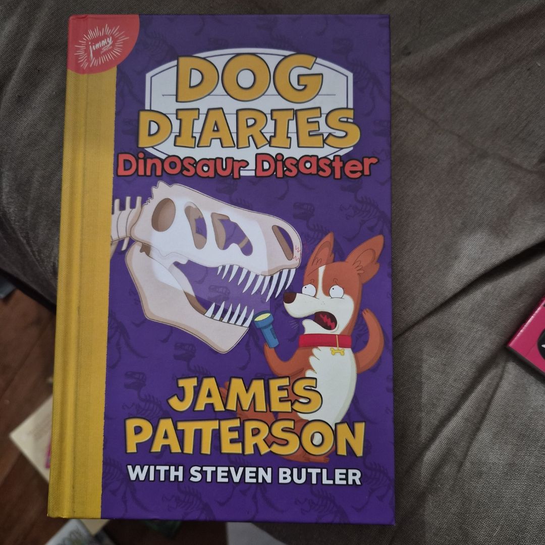 Dog Diaries: Dinosaur Disaster