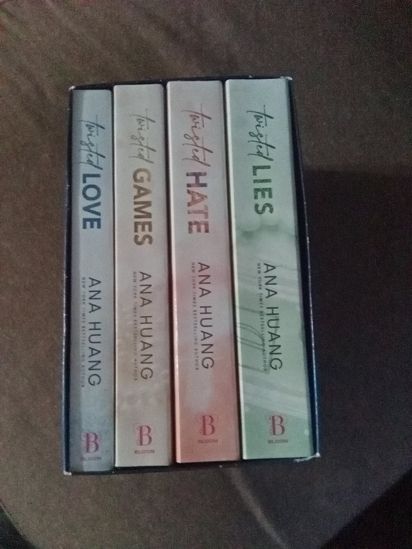 Twisted Series Box Set