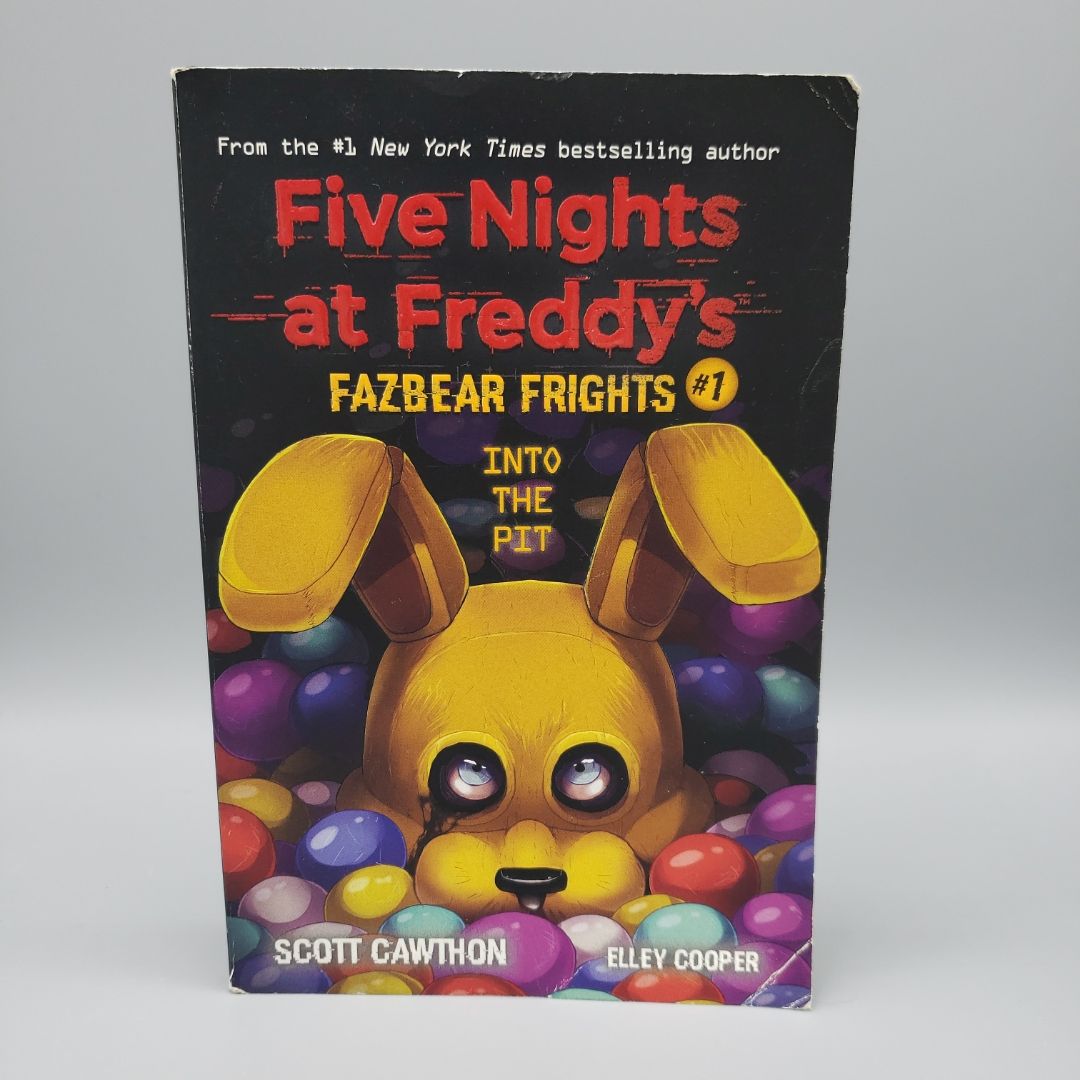 Five Nights at Freddy's Fazbear Frights #1