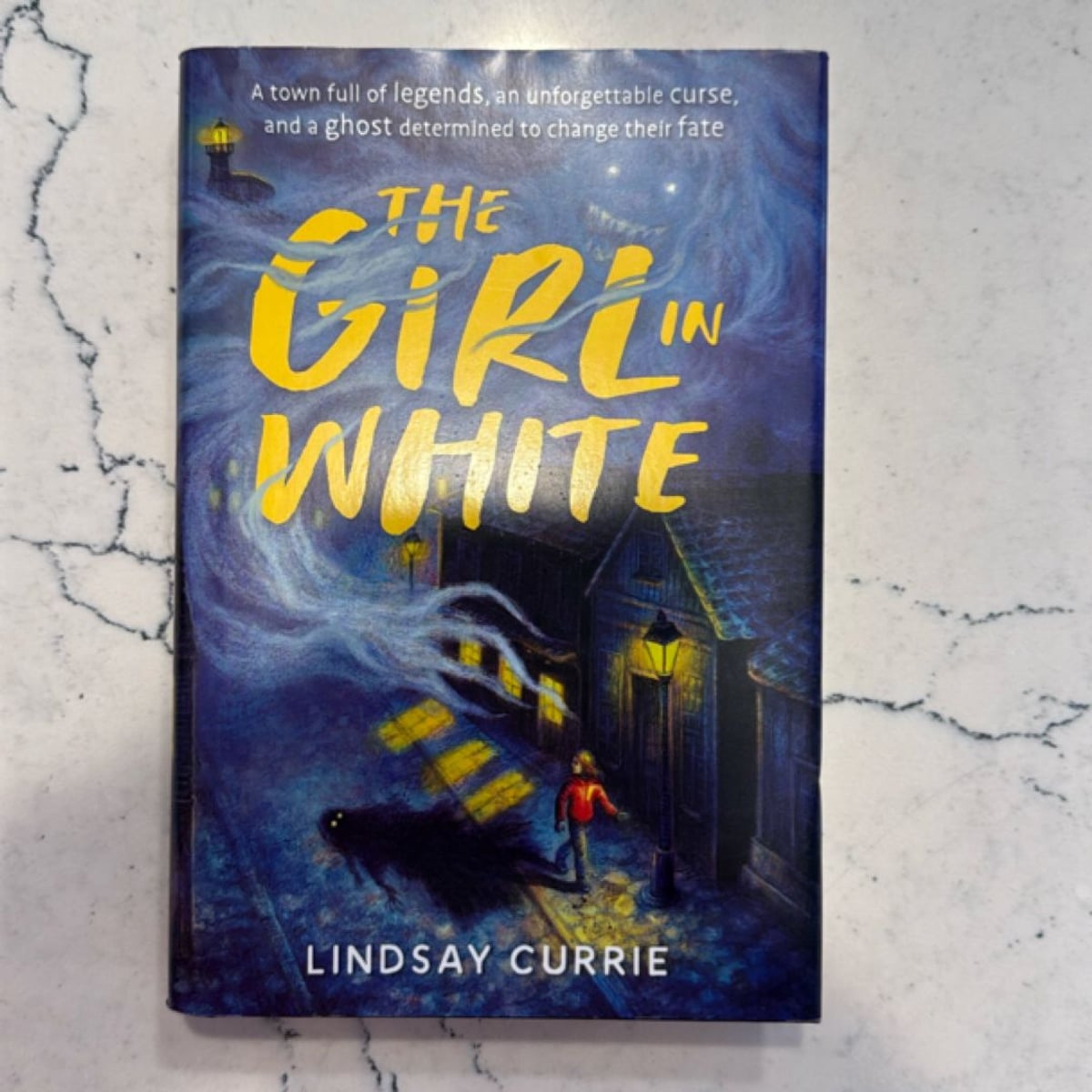 The Girl in White by Lindsay Currie