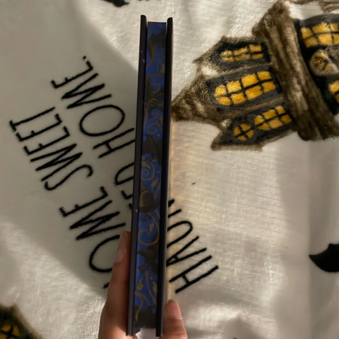 Wooing the witch queen