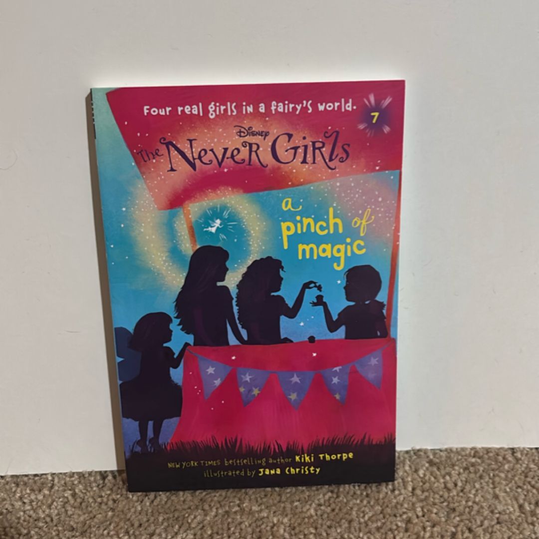 Never Girls #7: a Pinch of Magic (Disney: the Never Girls)