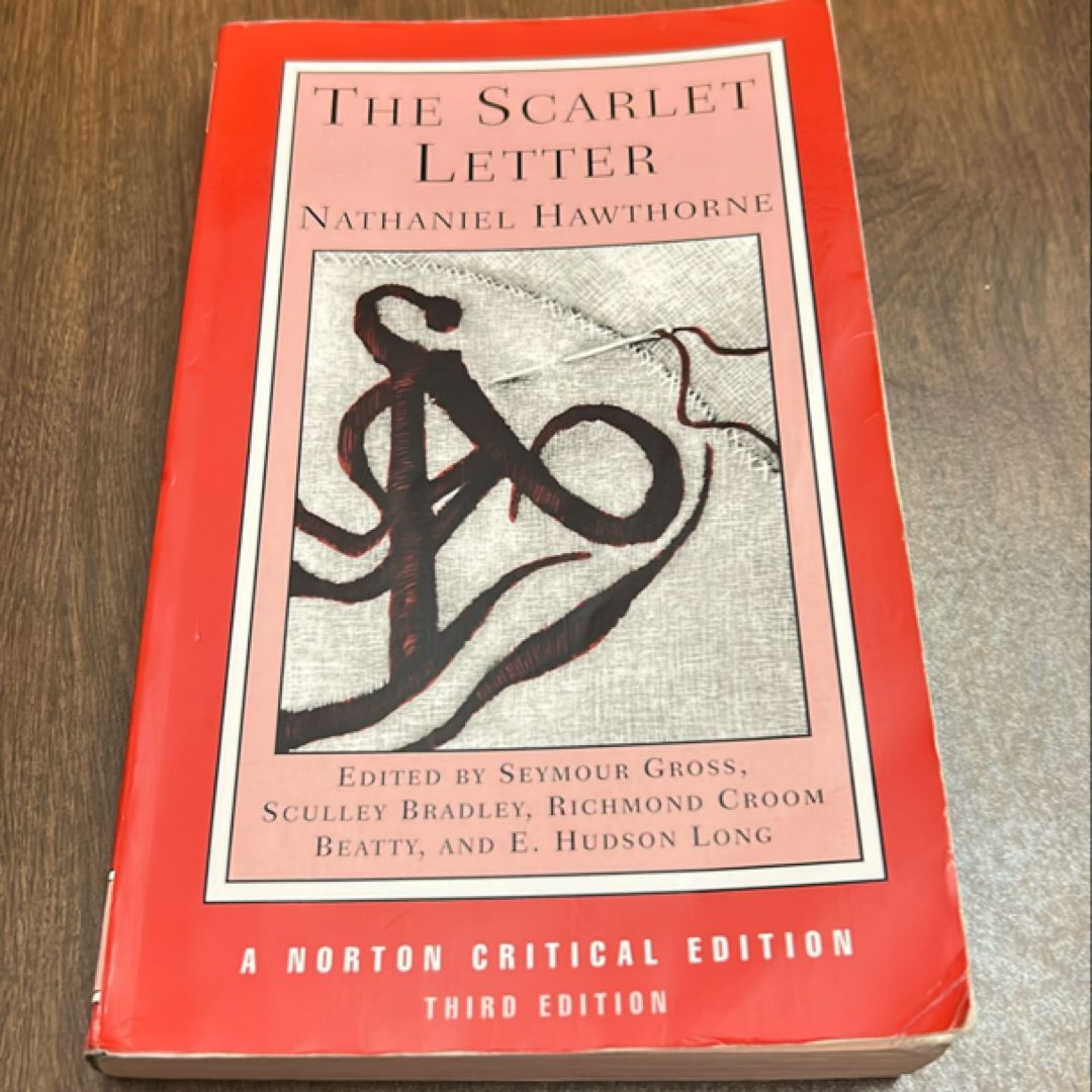The Scarlet Letter [Norton Critical Edition]