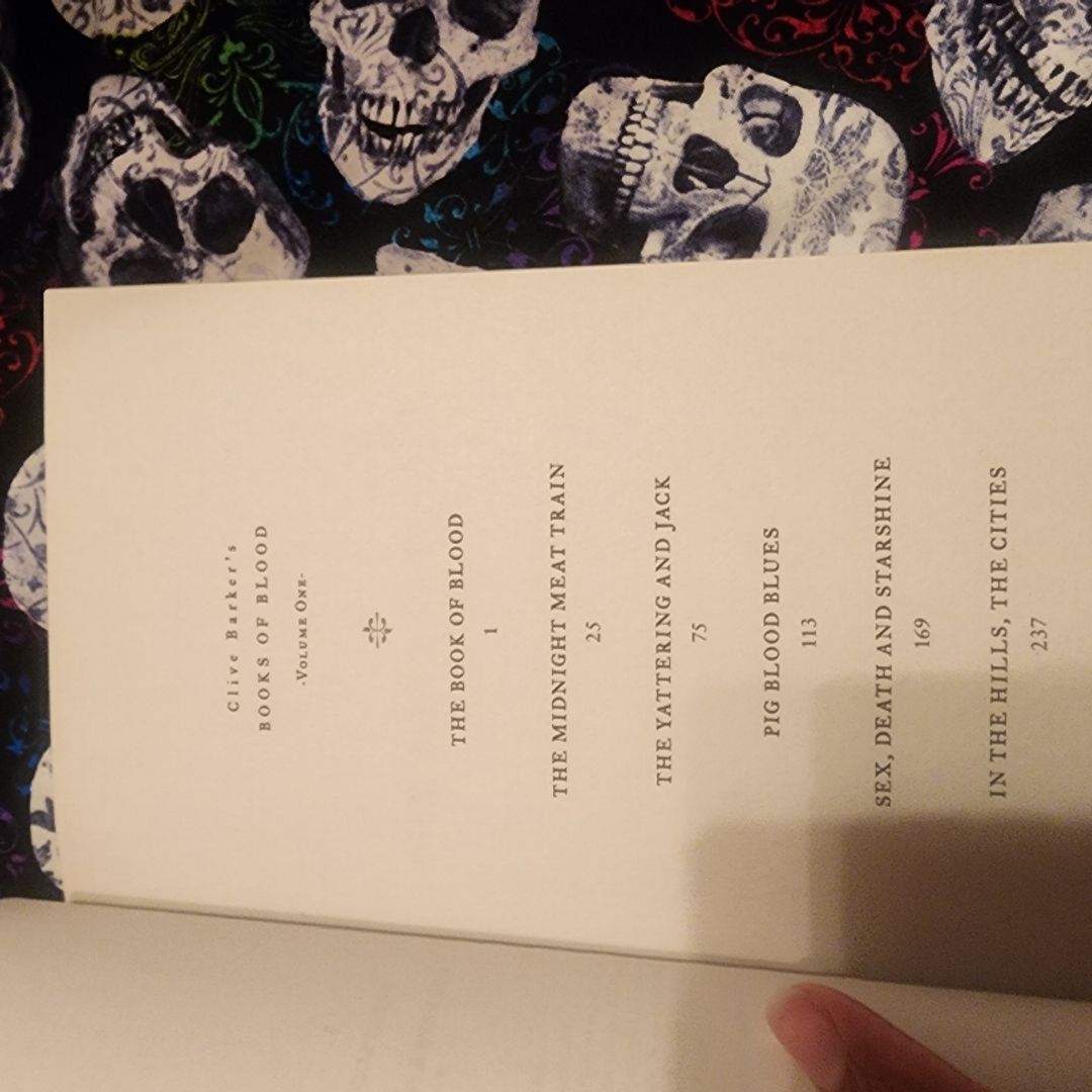 Clive Barker's Books of Blood: Volume One (Movie Tie-In)