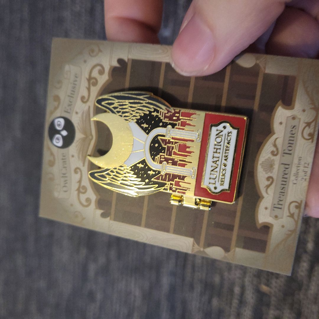 Crescent City pin