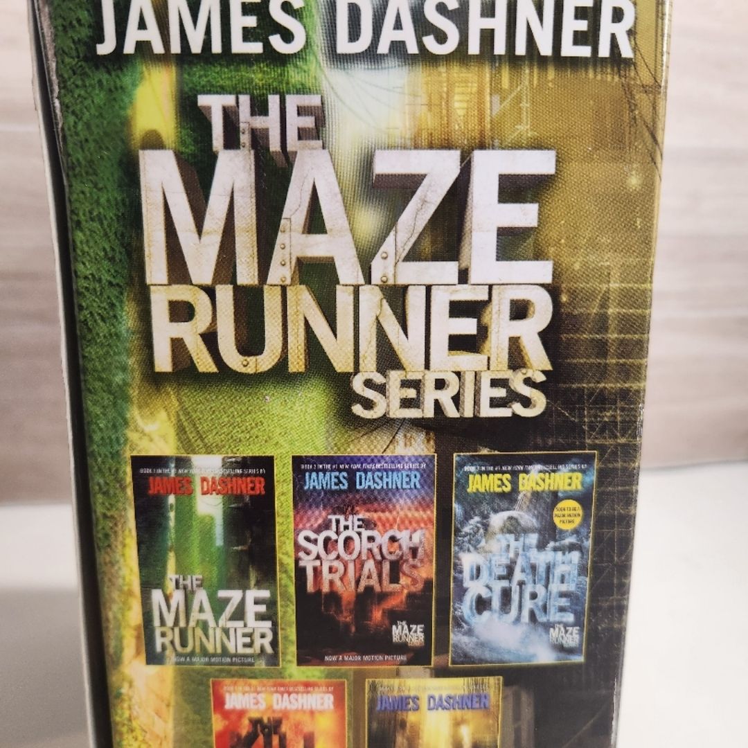 The Maze Runner Series Complete Collection Boxed Set (5-Book)