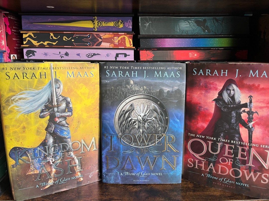 Throne of Glass series by Sarah J. Maas Kingdom of Ash, Tower of Dawn, Queen of Shadows OOP Hardcovers